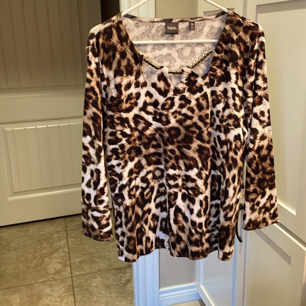 Long sleeve thick Tshirt knit blouse